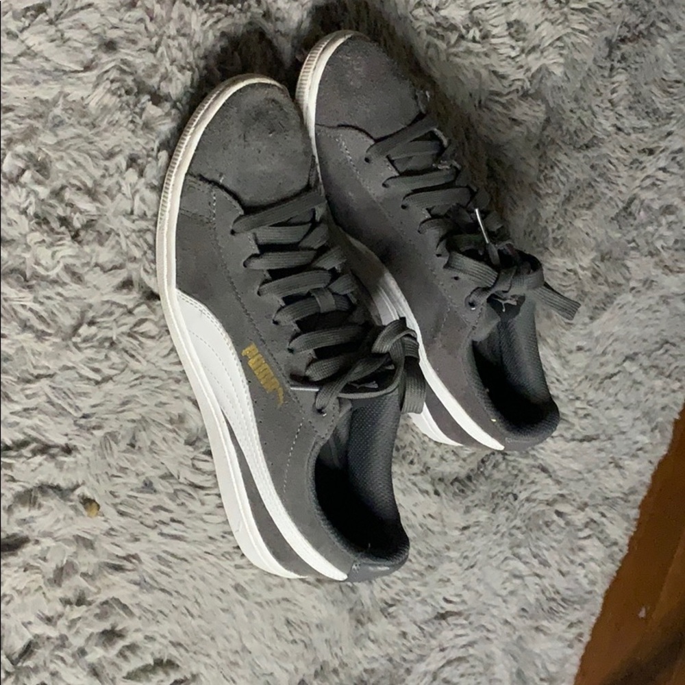 Puma sneakers